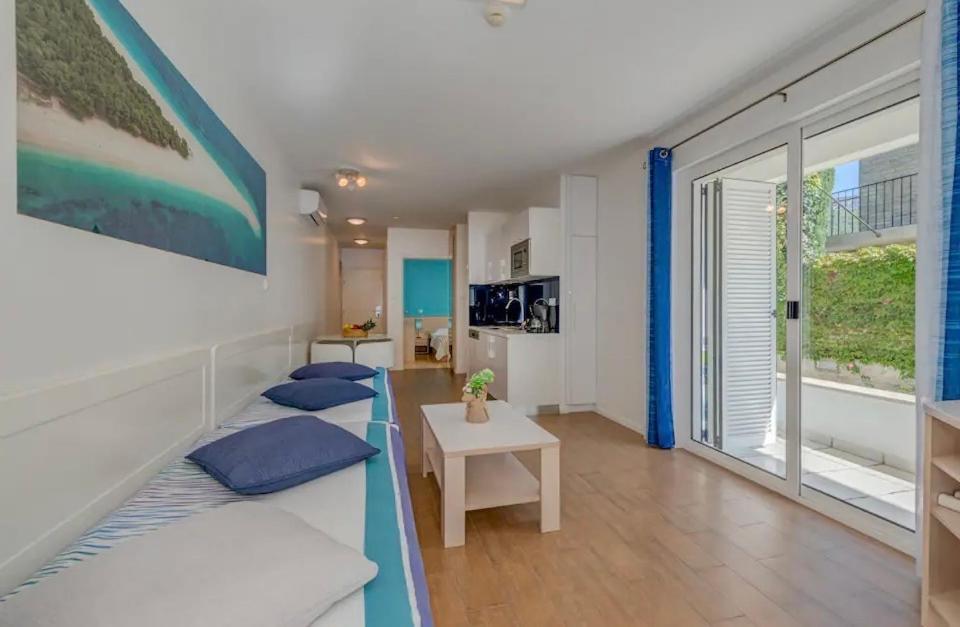 Apartment Promenade Zlatni Rat Бол Экстерьер фото