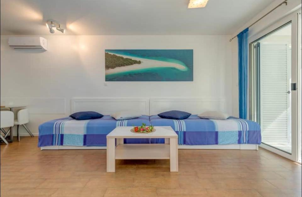 Apartment Promenade Zlatni Rat Бол Экстерьер фото