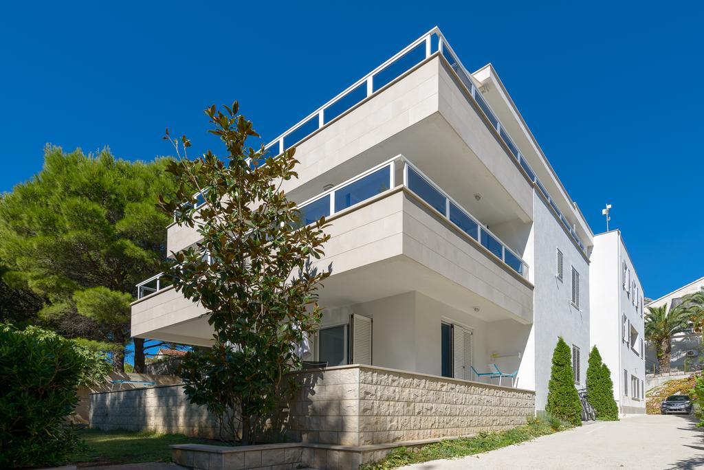Apartment Promenade Zlatni Rat Бол Номер фото